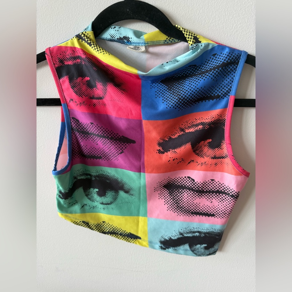URBAN OUTFITTERS Asymmetrical baby top